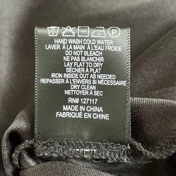 Belle Badgley Mischka Pleated Fit and Flare Dress Black Mesh Stripe Women’s 10 - Picture 5 of 9